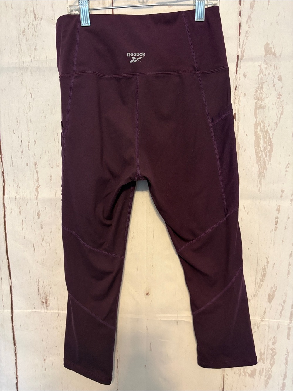 Women’s Reebok Capri Leggings Size M
